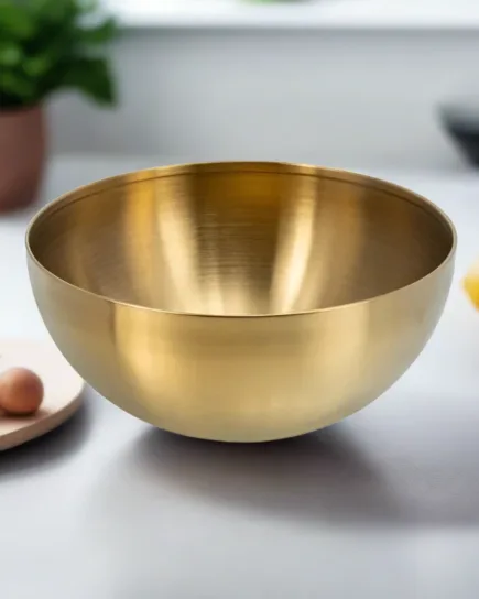 Stainless Steel Mixing and Serving Bowl – 20cm with Luxurious Gold Finish