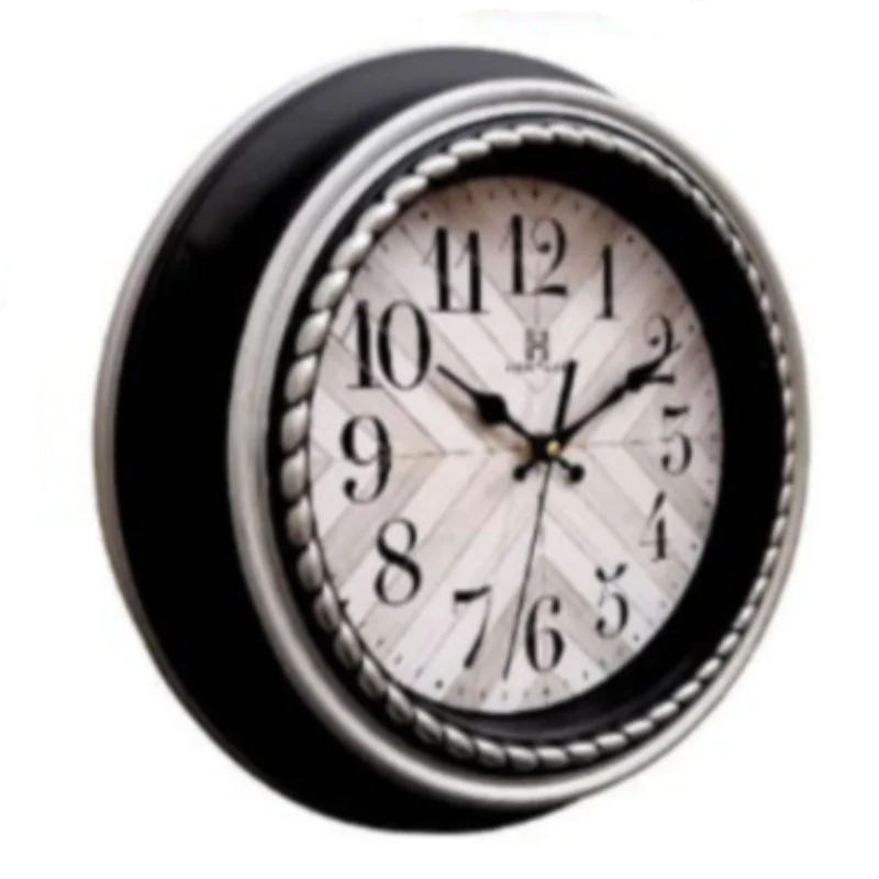 Modern Wall Clock with Silver Frame