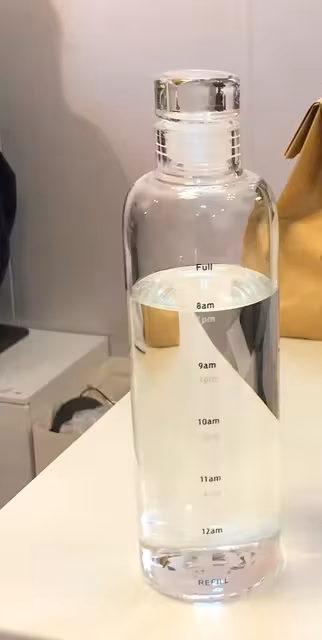 Transparent Design 1000 ML Colored Glass Bottle Transparent Design 1000 ML Colored Glass Bottle